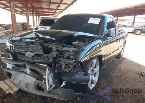 2005 Chevrolet Silverado 1500 Ls z USA, uszkodzony, nr VIN 1GCEC14V95Z331445